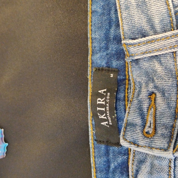 AKIRA Denim shorts Rhinestone fringed. - Picture 3 of 11